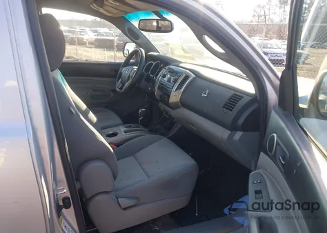 2012 Toyota Tacoma Base V6 z USA, uszkodzony, nr VIN 5TFUU4EN8CX035527